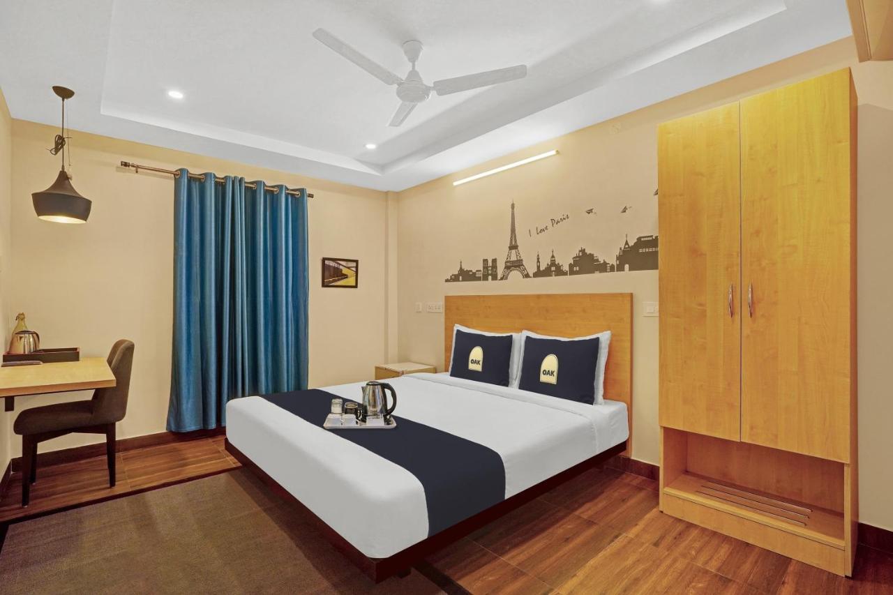 Capital O De Alphabet Kakinada Hotel ภายนอก รูปภาพ