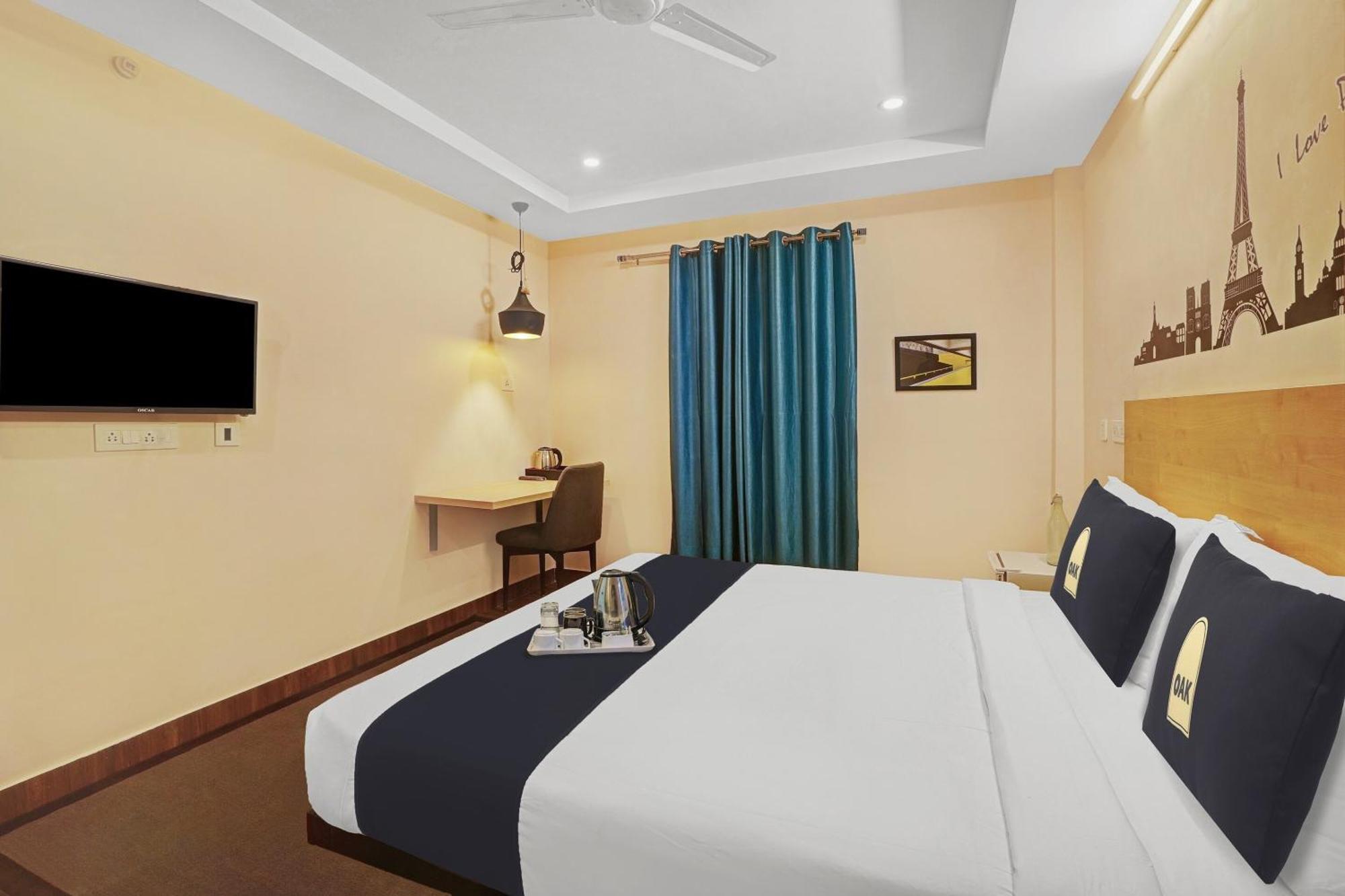 Capital O De Alphabet Kakinada Hotel ภายนอก รูปภาพ