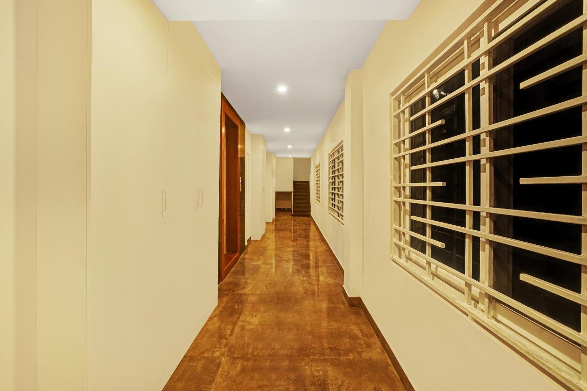 Capital O De Alphabet Kakinada Hotel ภายนอก รูปภาพ