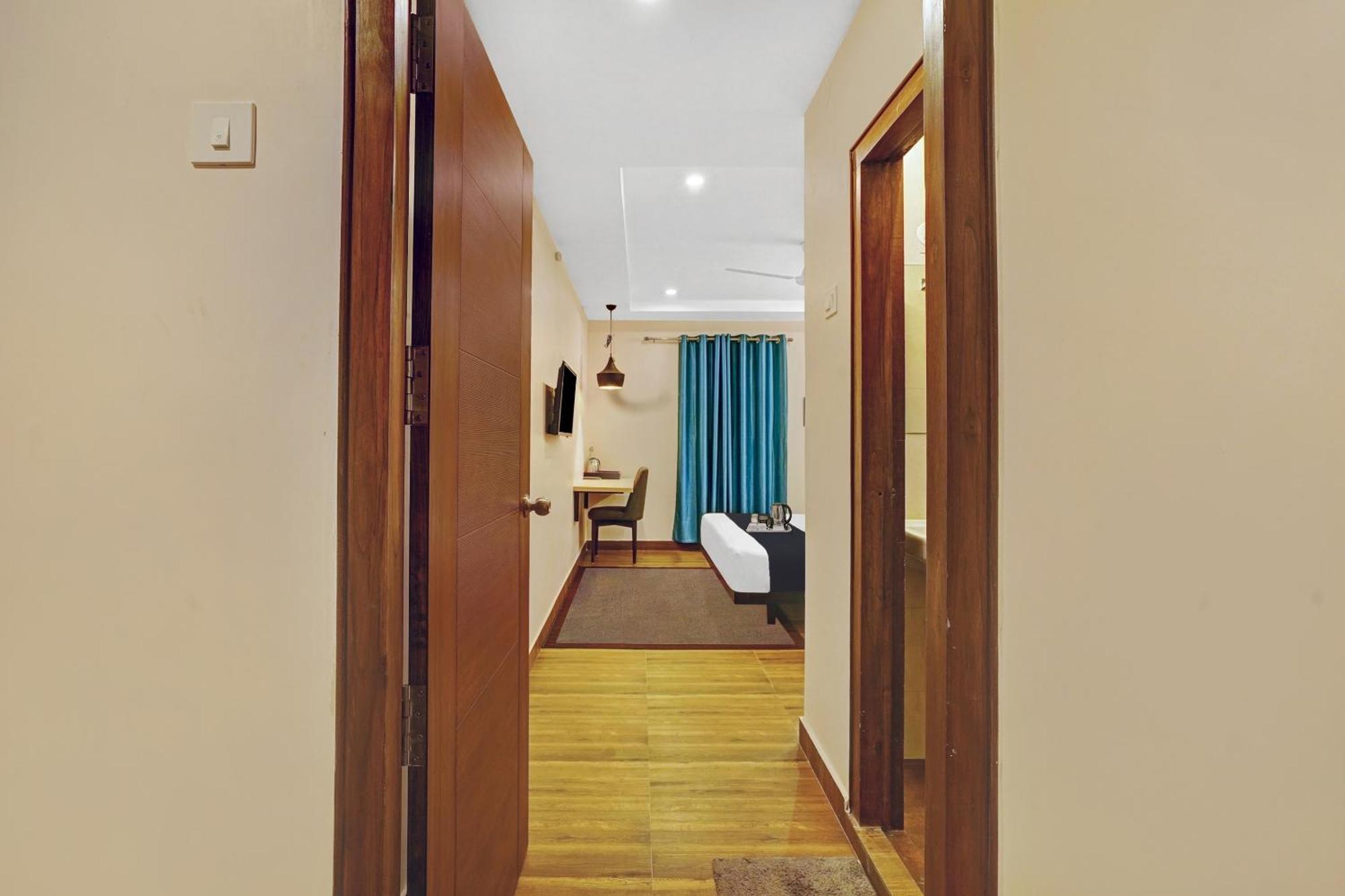 Capital O De Alphabet Kakinada Hotel ภายนอก รูปภาพ