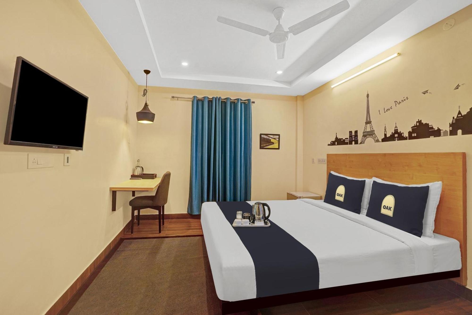 Capital O De Alphabet Kakinada Hotel ภายนอก รูปภาพ