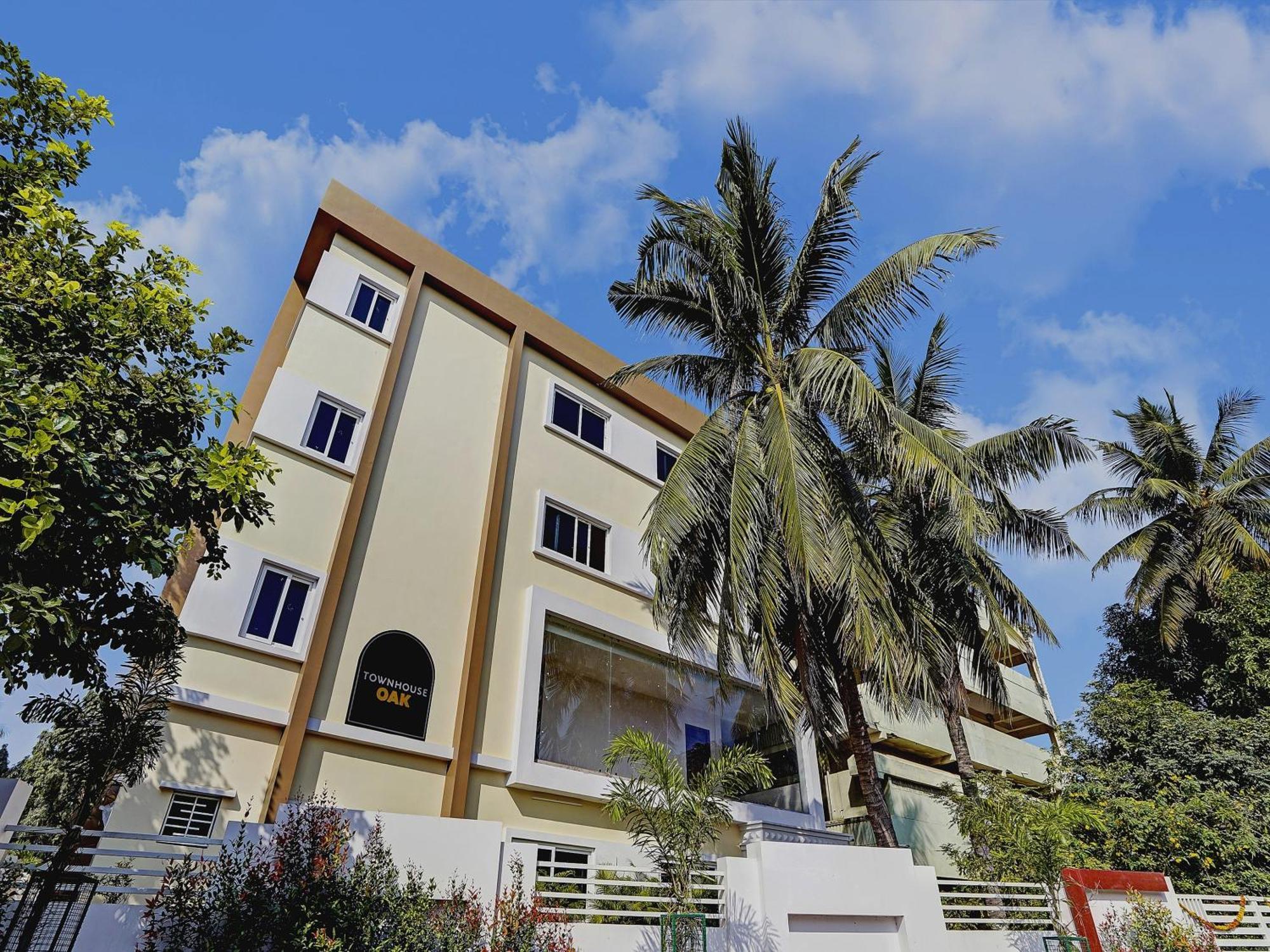 Capital O De Alphabet Kakinada Hotel ภายนอก รูปภาพ